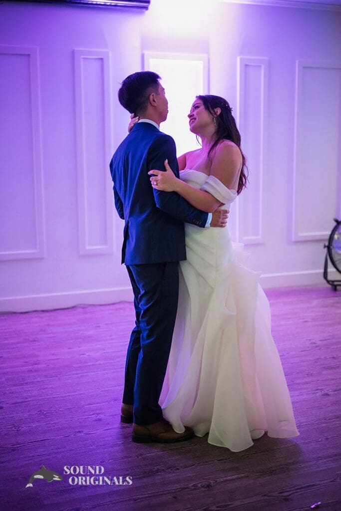 Lakeside Gardens Wedding // Tiana & Kevin -