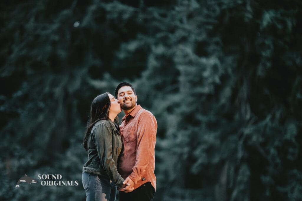 Lindsey + Humberto Mount Tabor Engagement // Lindsey + Humberto -