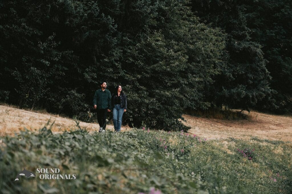 Lindsey + Humberto Mount Tabor Engagement // Lindsey + Humberto -
