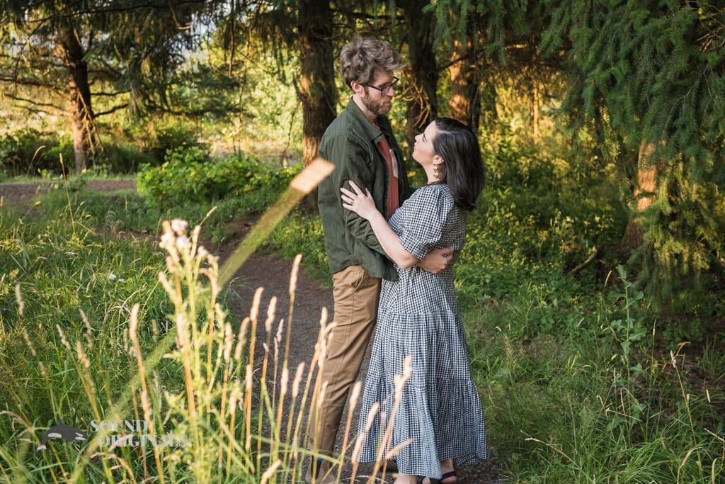 Powell Butte Park Engagement // Makayla + Eric -