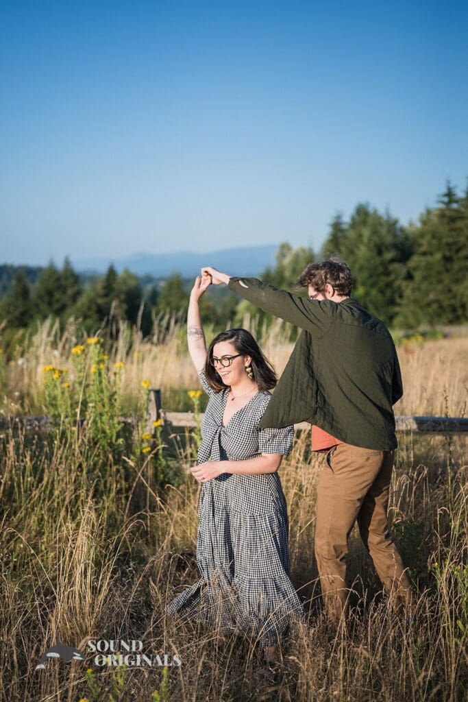 Powell Butte Park Engagement // Makayla + Eric -
