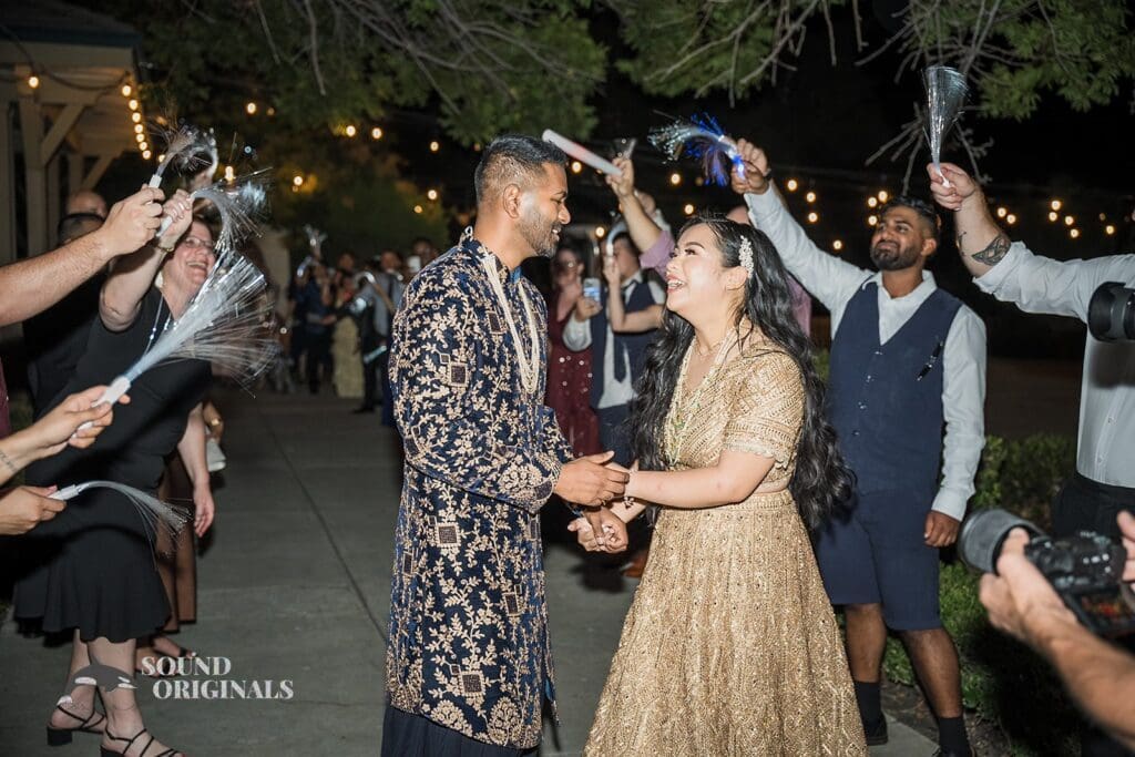 Abishai + Rianna Why Fall Is San Francisco’s Secret “Second Summer” for Wedding Photos -