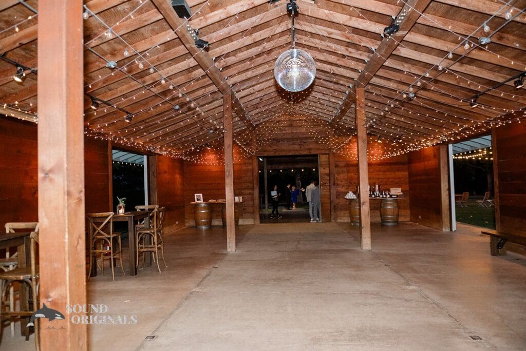 Cornerstone Gardens Wedding // Julia + Stefan -