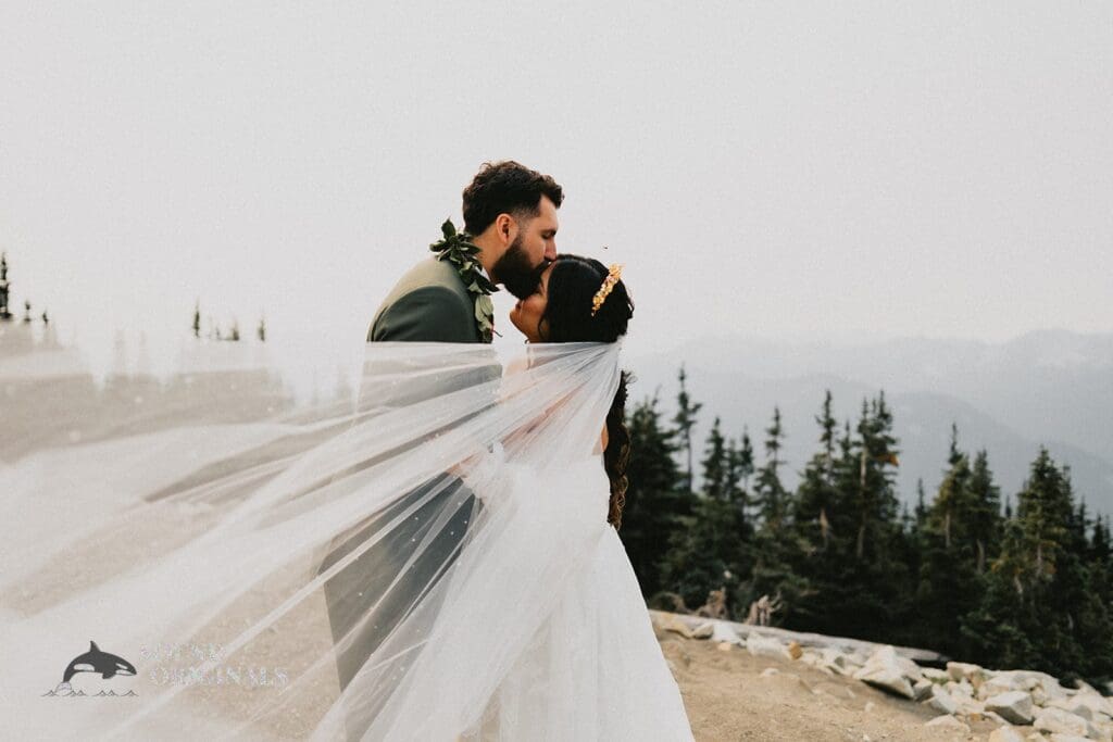 Crystal Mountain Resort Wedding // Jalyn + Logan -