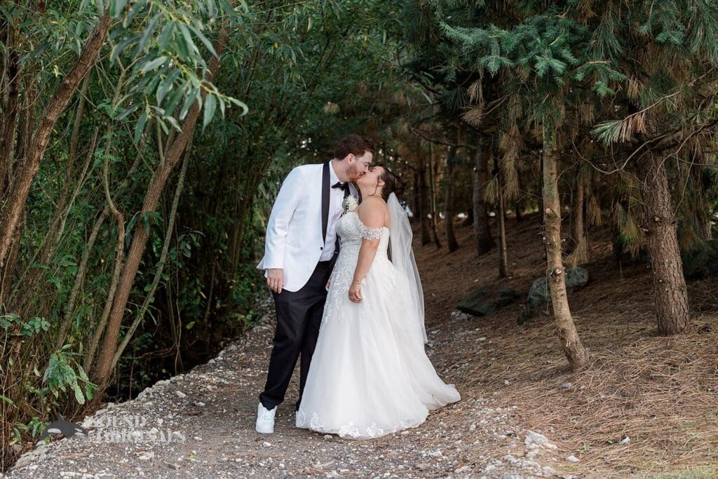 Dairyland Wedding // Dagney + Cameron -