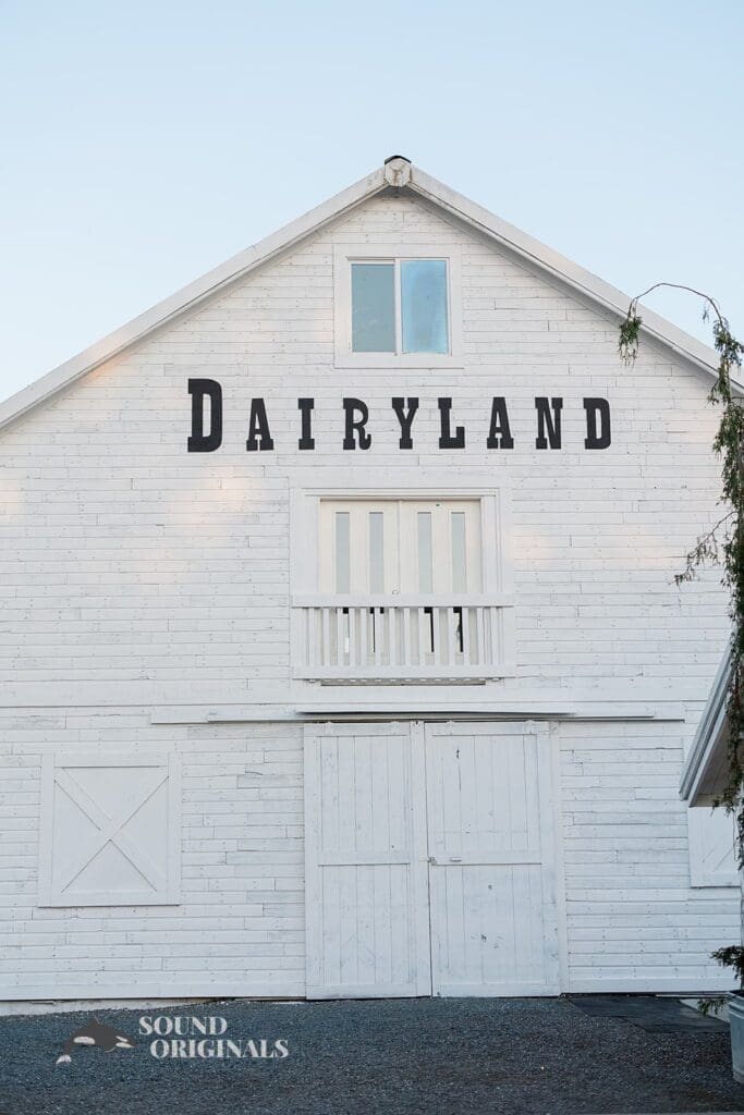 Dairyland Wedding // Dagney + Cameron -