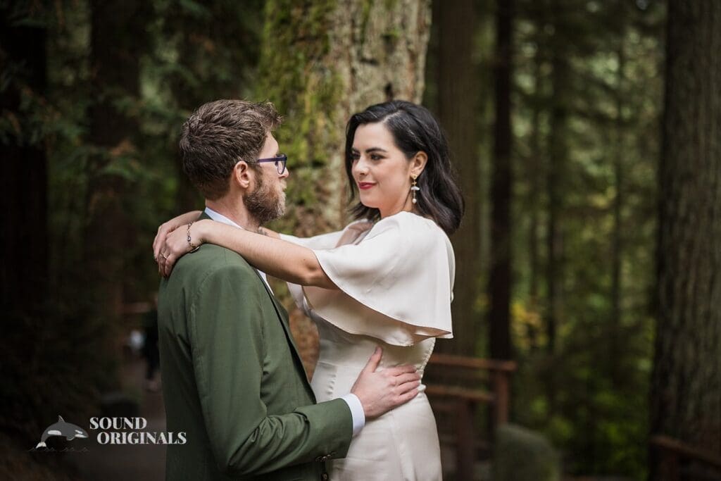 Hoyt Arboretum and Aniks PDX Wedding // Makayla + Eric -