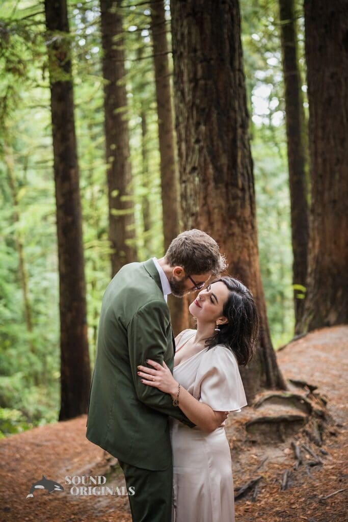 Hoyt Arboretum and Aniks PDX Wedding // Makayla + Eric -