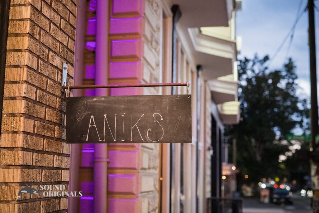 Hoyt Arboretum and Aniks PDX Wedding // Makayla + Eric -