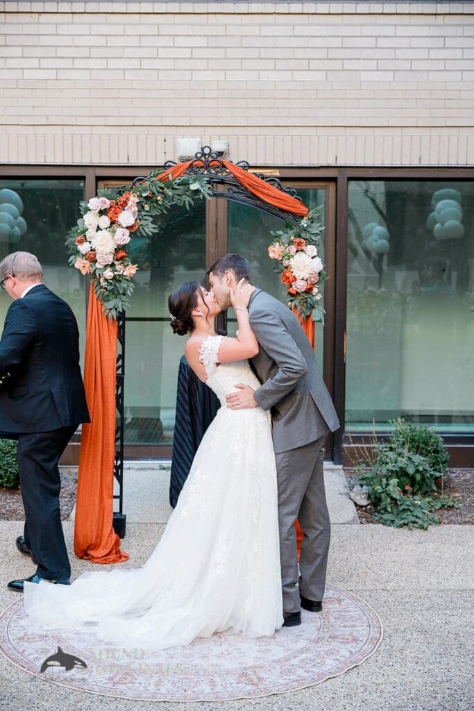 Hyatt Regency Schaumburg Wedding // Kaelyn + Tyler -
