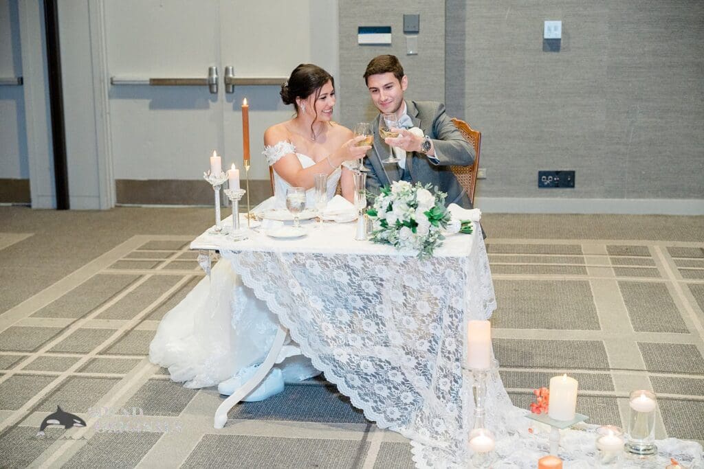 Hyatt Regency Schaumburg Wedding // Kaelyn + Tyler -