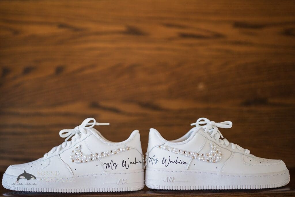 Photographer captures beautiful pair of shoe of The Cliff House Dallas Wedding bride