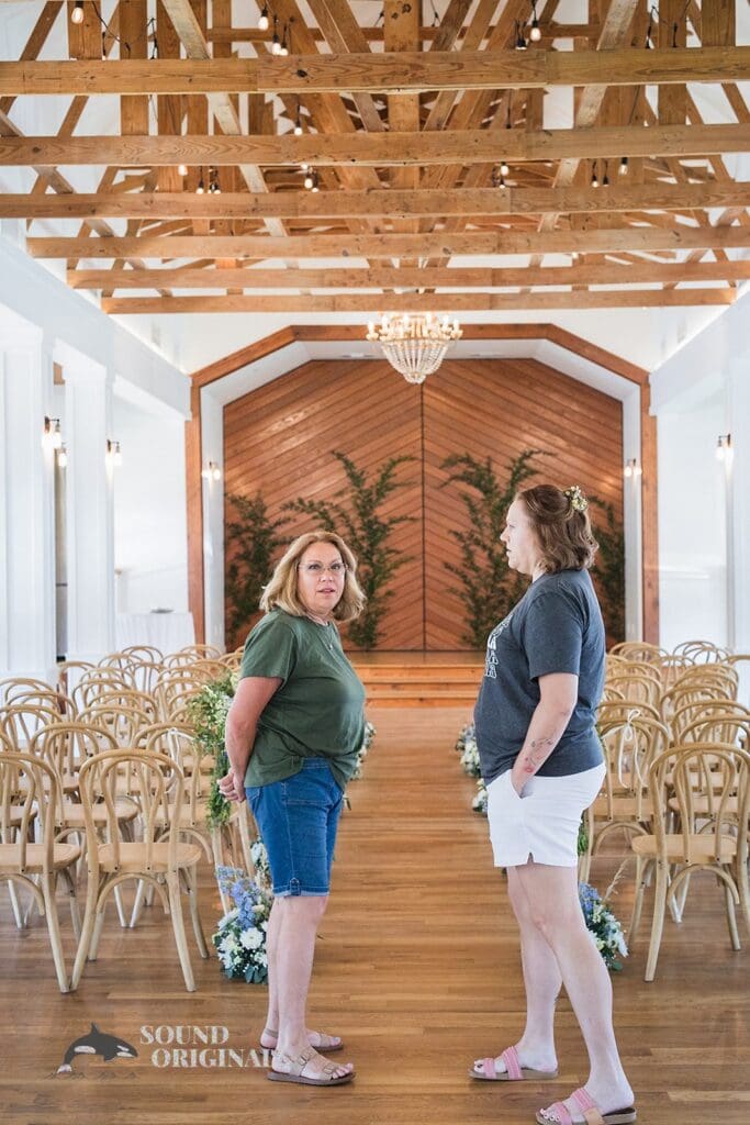Photographer captures bride-to-be and sister in The Cliff House Dallas
