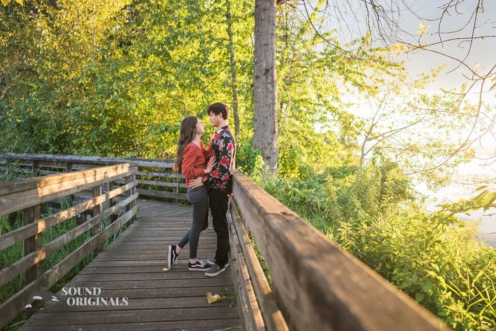 25 STUNNING Locations for Engagement Photos in Seattle -