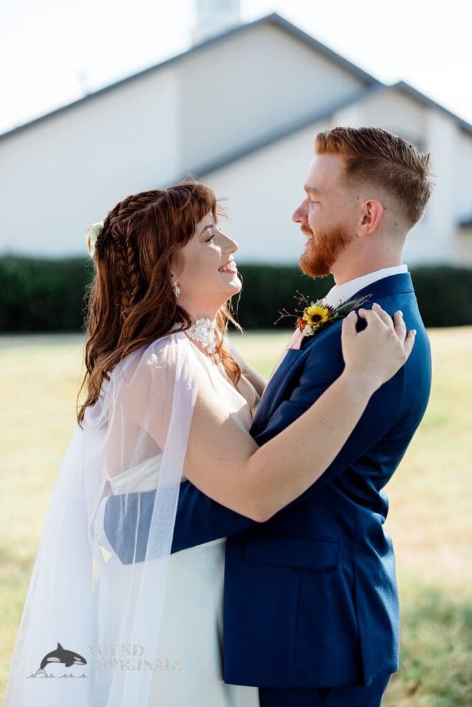 Lakeridge Bible Church Wedding // Amanda + Trevor -