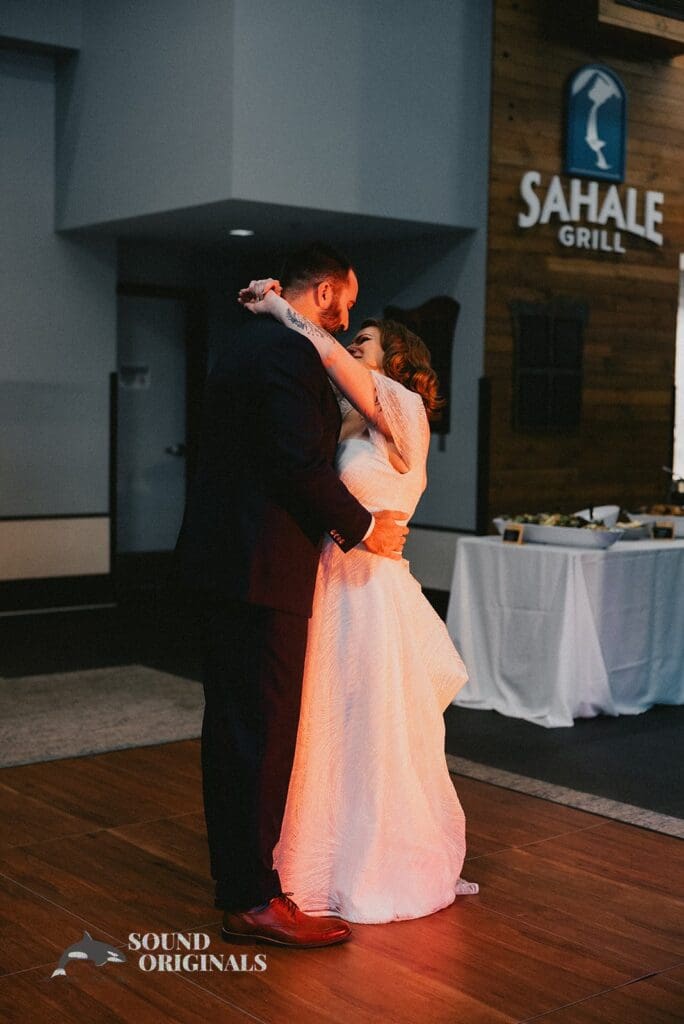 Mount Hood Cooper Spur Wedding // Tawny & Michael -