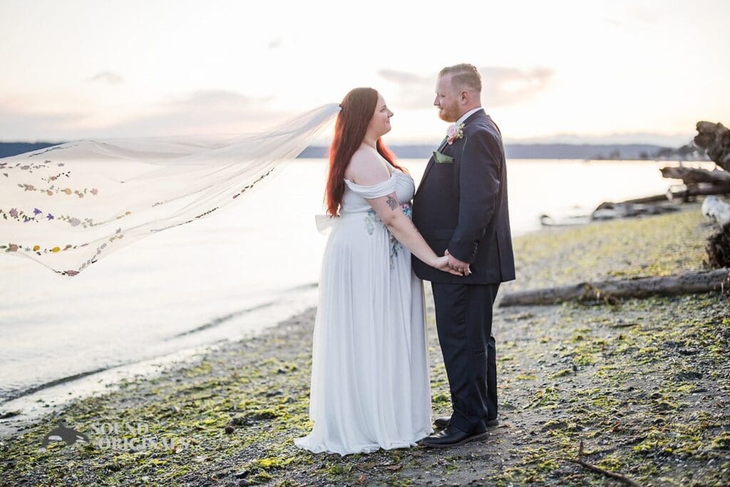 Normandy Park Community Club Wedding // Angela + Caleb -