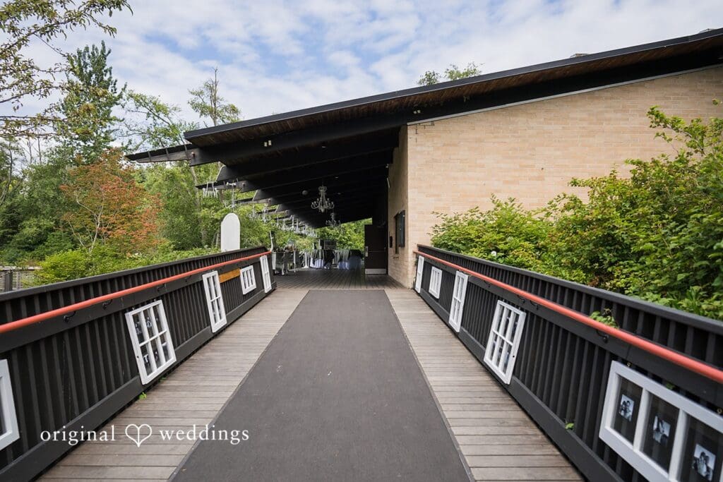 The Cove at Normandy Park Wedding -