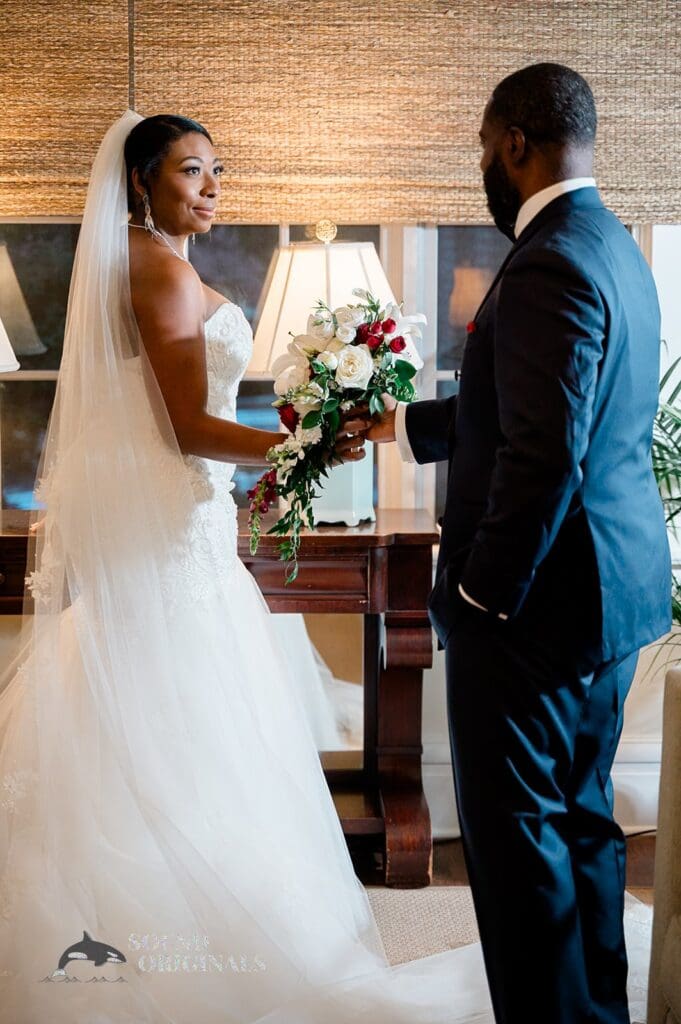 Mikiela + Brandan Woman's Club of Evanston Wedding // Mikiela + Brandan -