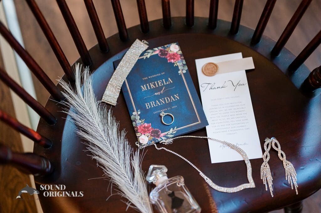 Mikiela + Brandan Woman's Club of Evanston Wedding // Mikiela + Brandan -