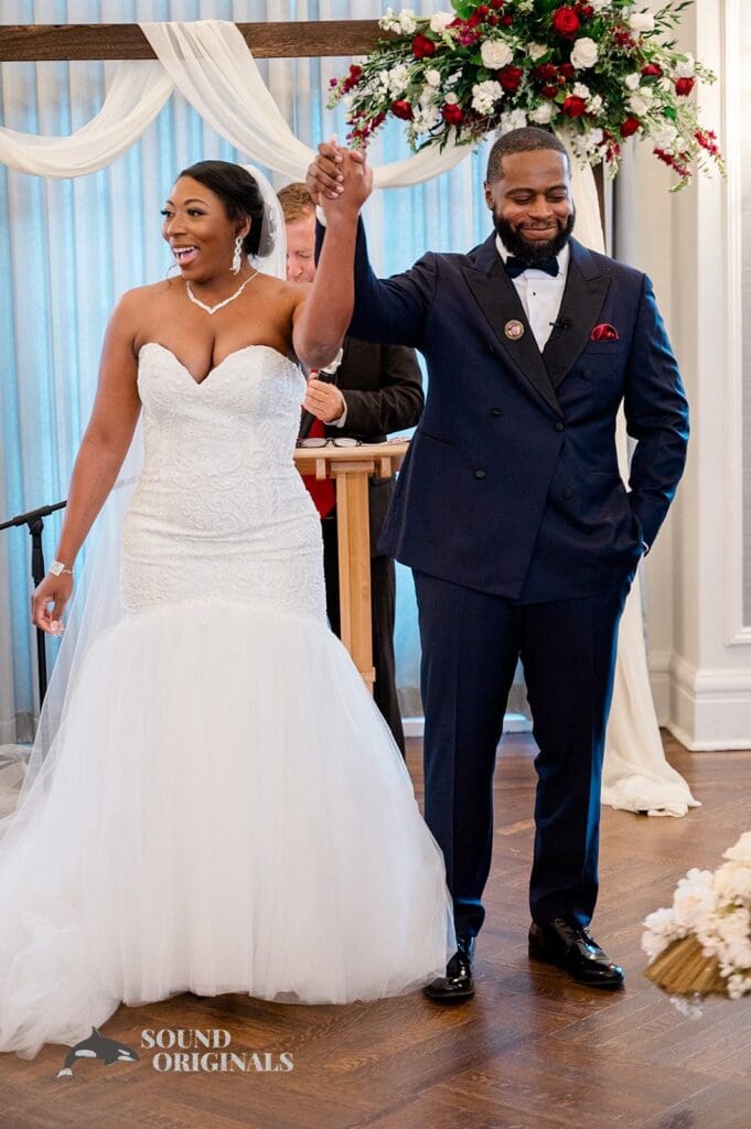 Mikiela + Brandan Woman's Club of Evanston Wedding // Mikiela + Brandan -