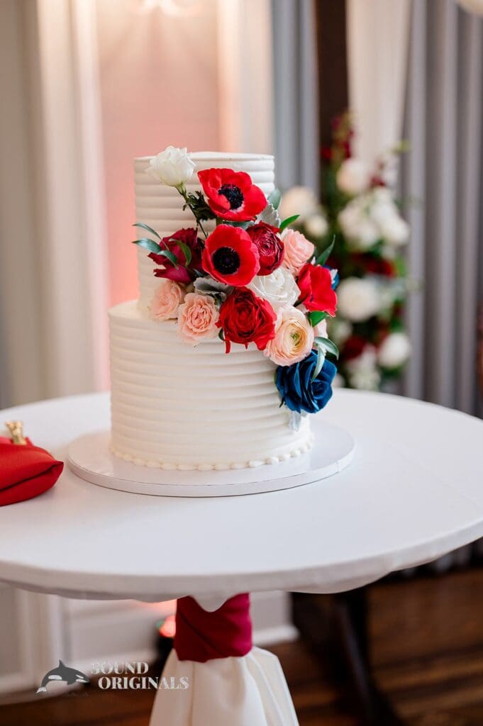 Mikiela + Brandan Woman's Club of Evanston Wedding // Mikiela + Brandan -