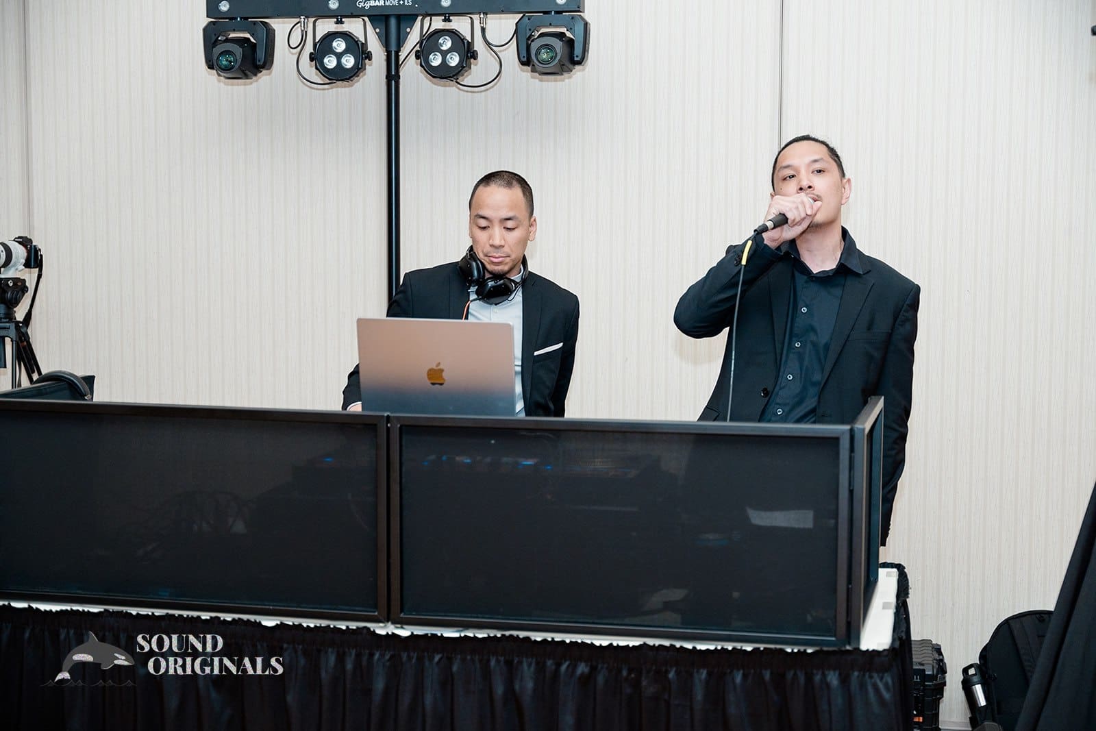 The entertainment at The Abbington Distinctive Banquets Wedding