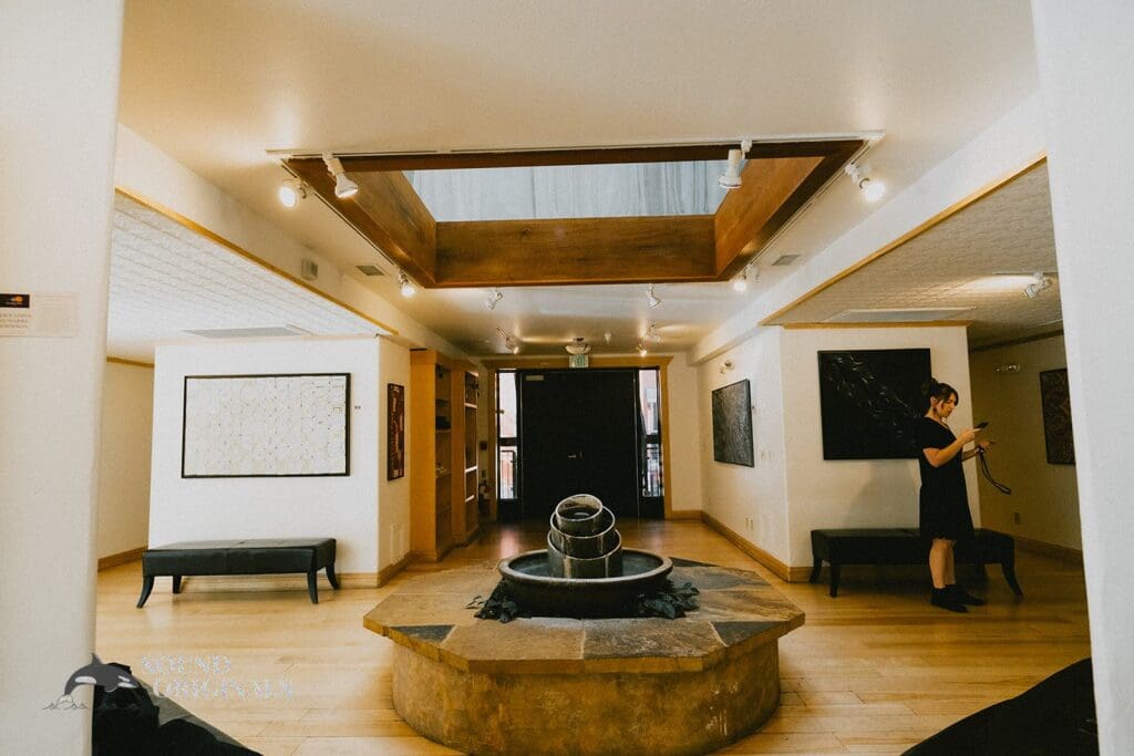 Photographer captures the beautiful indoor space of Rembrandt Yard