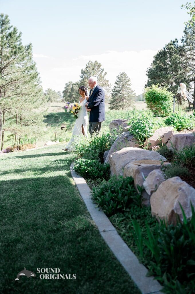 The arrival of the bride at The Red Farmhouse Bed & Breakfast Wedding