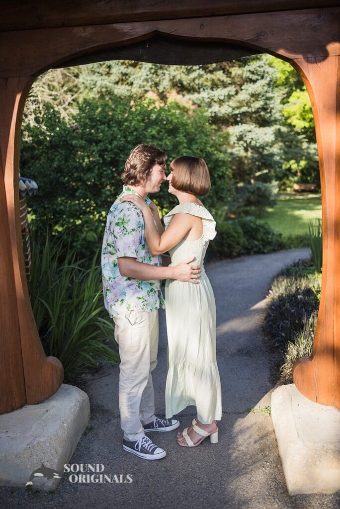 Meadowlark Garden Engagement // Isaiah + Abigail -