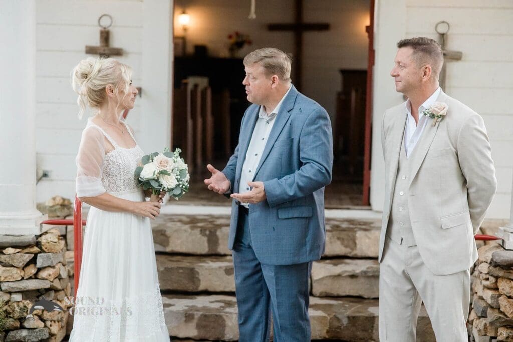 Moon River Ranch Wedding // Paola & Jonathan -