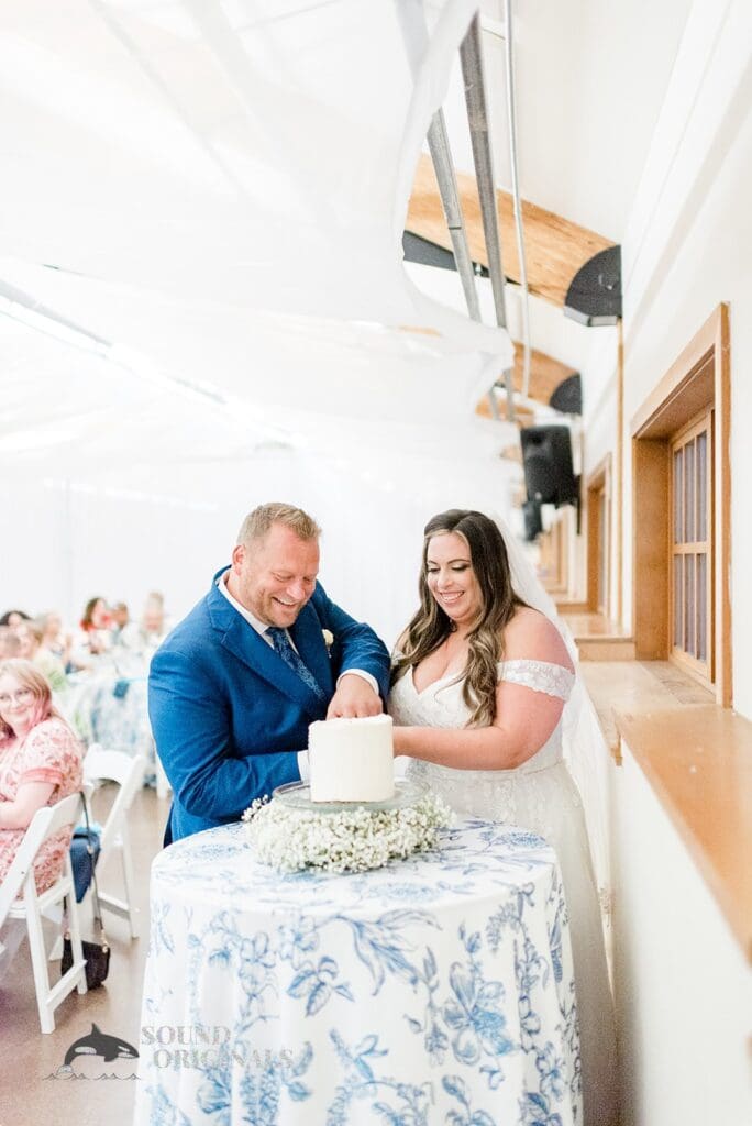 Pickering Barn Wedding // Jenna + Brett -