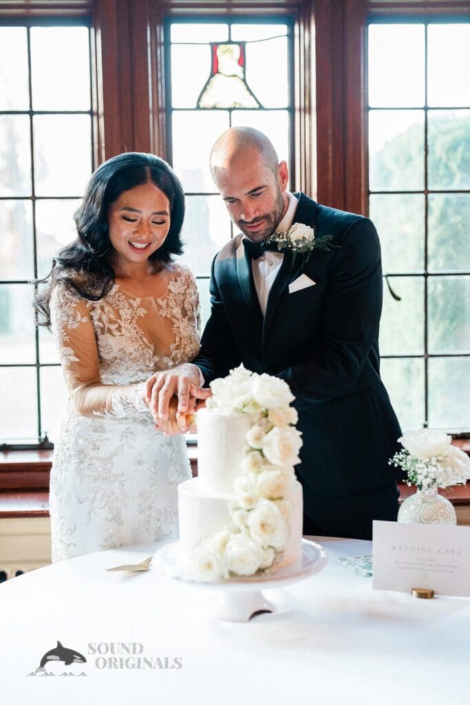 Thavy + Morgan Thornewood Castle Wedding // Thavy & Morgan -