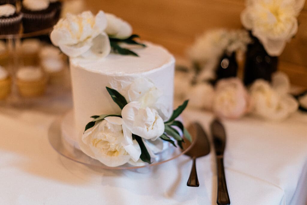 Burkett’s Barn On Hemenway Wedding // Sufina + Hayden -