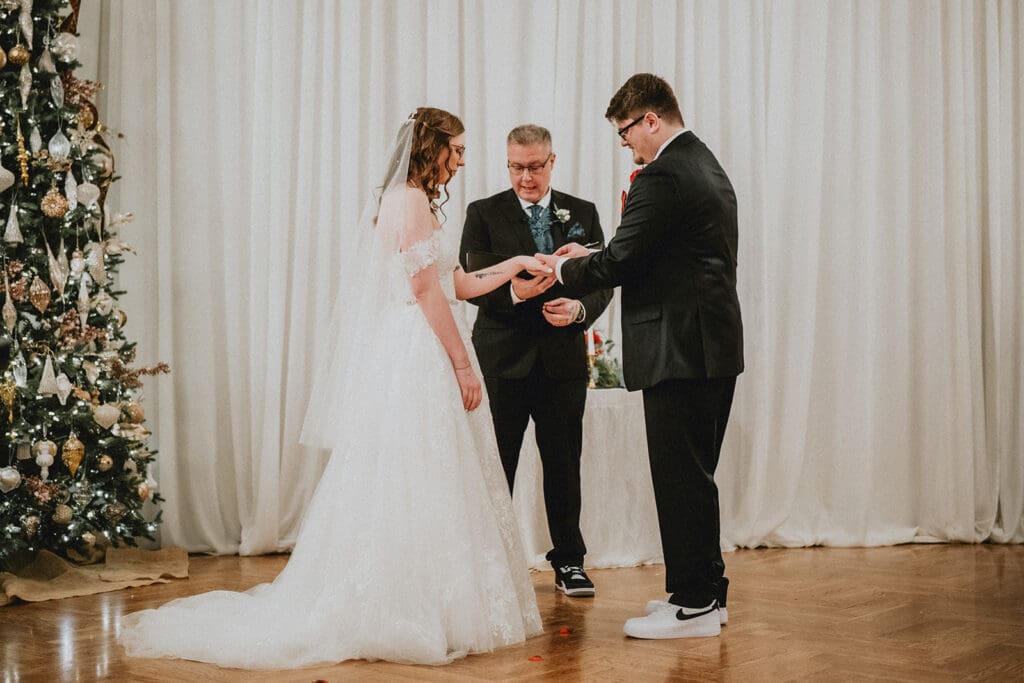 Gray Gables Estate Wedding // Savanna + Joshua -