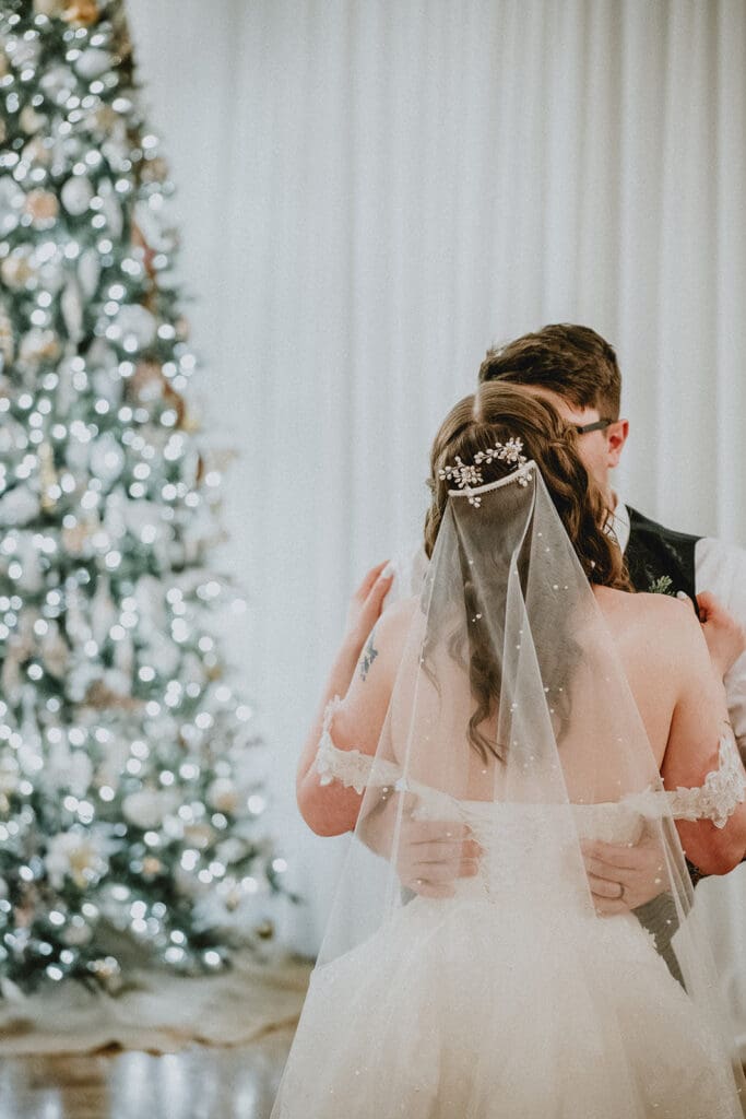 Gray Gables Estate Wedding // Savanna + Joshua -