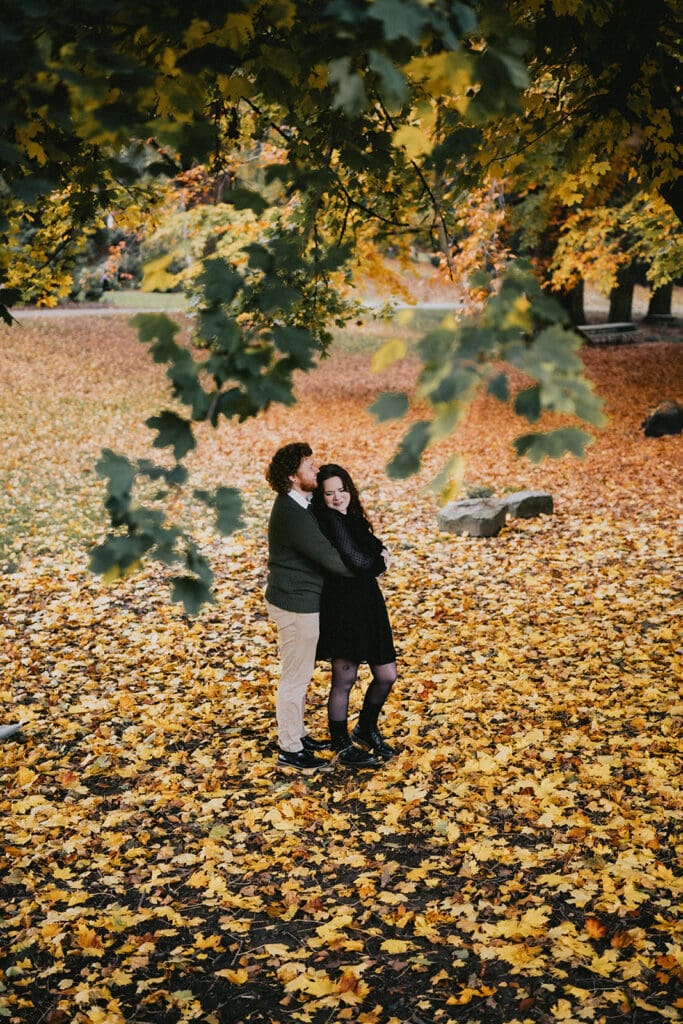 Laurelhurst Park Engagement // Kiley + Chase -