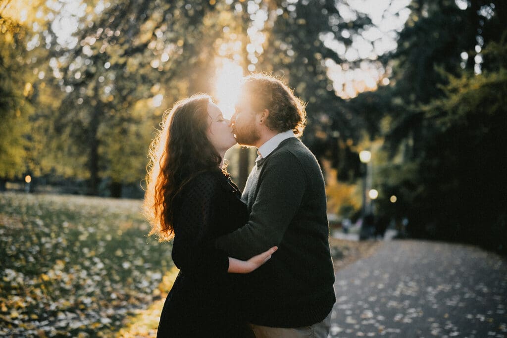 Laurelhurst Park Engagement // Kiley + Chase -