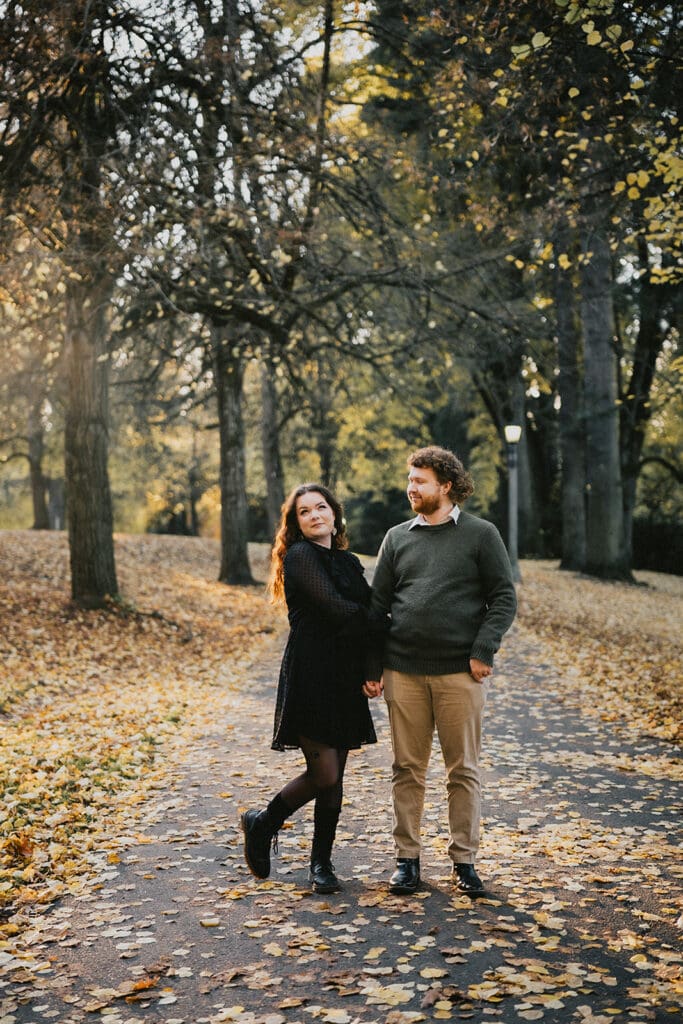 Laurelhurst Park Engagement // Kiley + Chase -