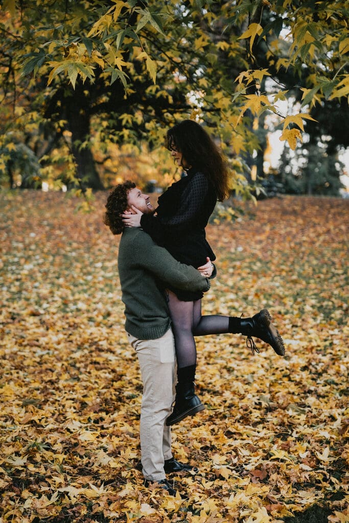 Laurelhurst Park Engagement // Kiley + Chase -