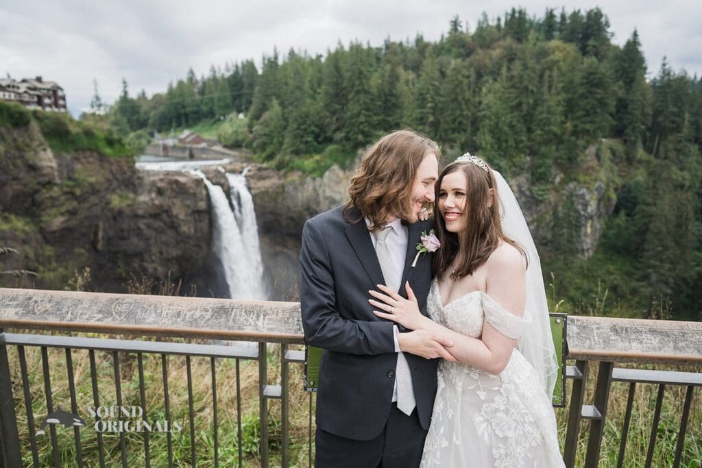 Salish Lodge & Spa Wedding // Timothy & Sydnee -