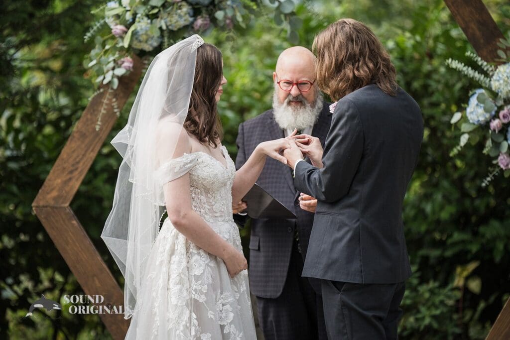 Salish Lodge & Spa Wedding // Timothy & Sydnee -