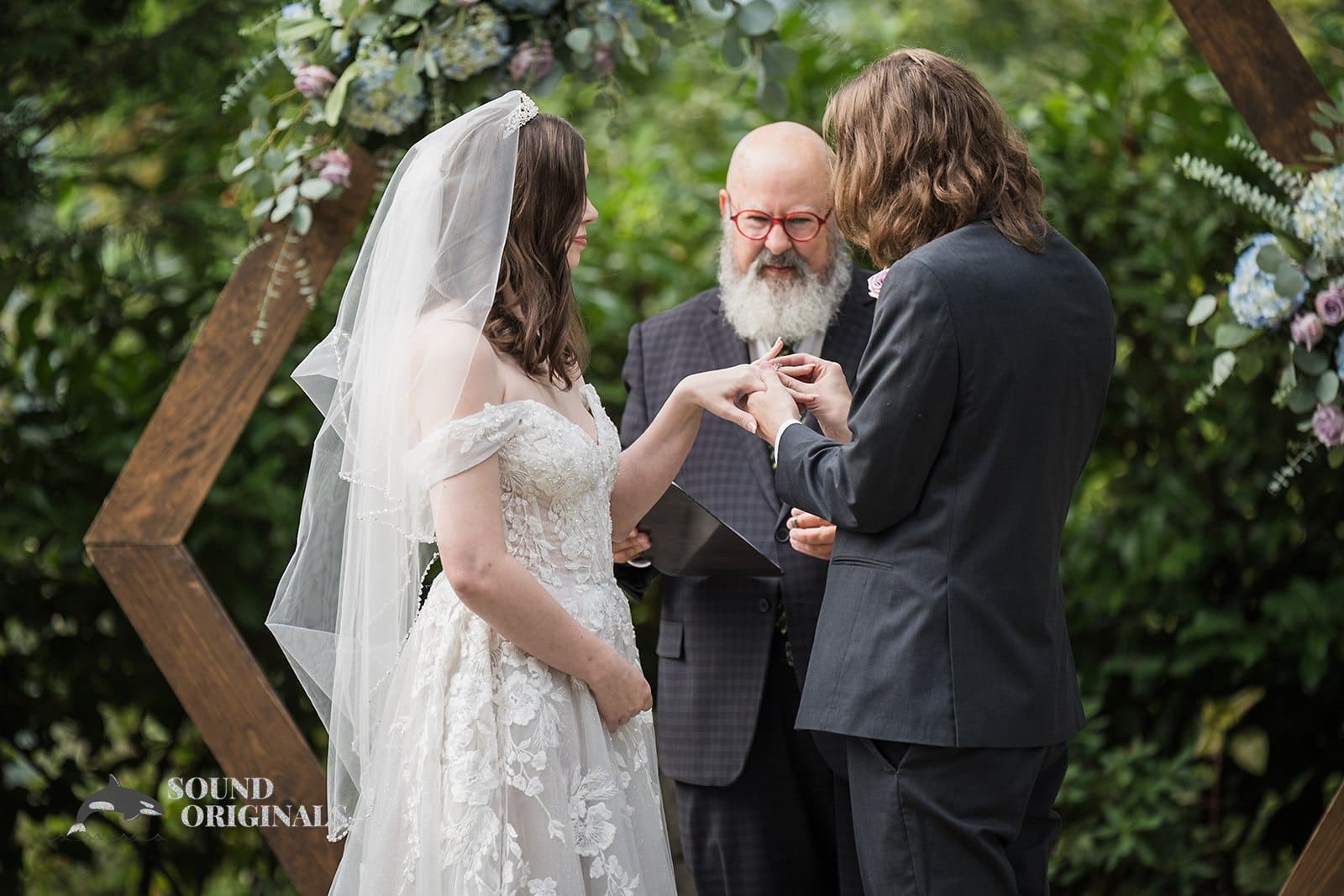 Salish Lodge & Spa Wedding // Timothy + Sydnee -