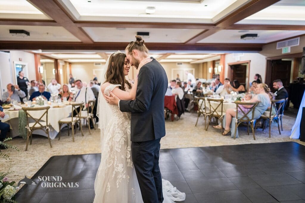 Salish Lodge & Spa Wedding // Timothy & Sydnee -