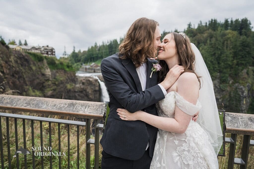 Salish Lodge & Spa Wedding // Timothy & Sydnee -