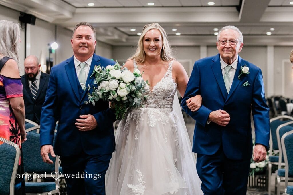 Carlisle Inn Sarasota Wedding // Stephanie & Robert -