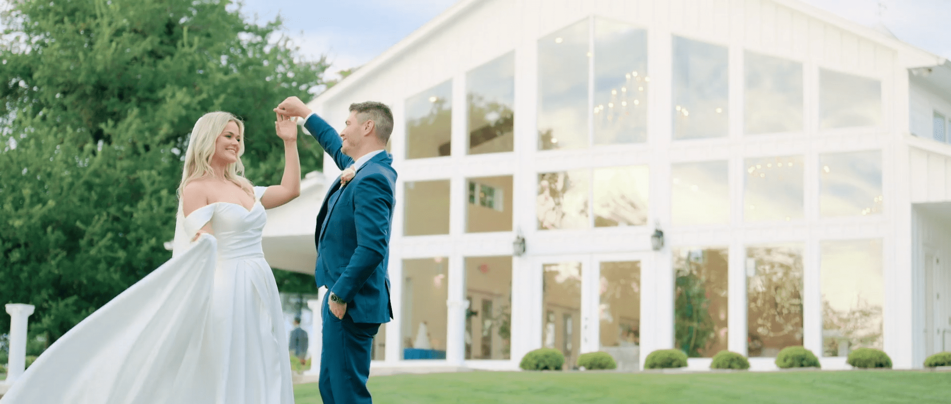 Firefly Gardens Wedding Video // Caroline & Ross -