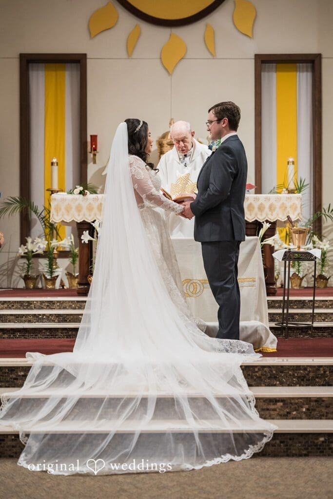 Fleur de lis Event Center Wedding // Jordan & Maan -