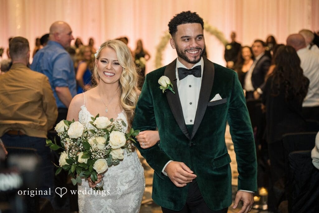 Mystic Lake Center Wedding // Emma & Noah -