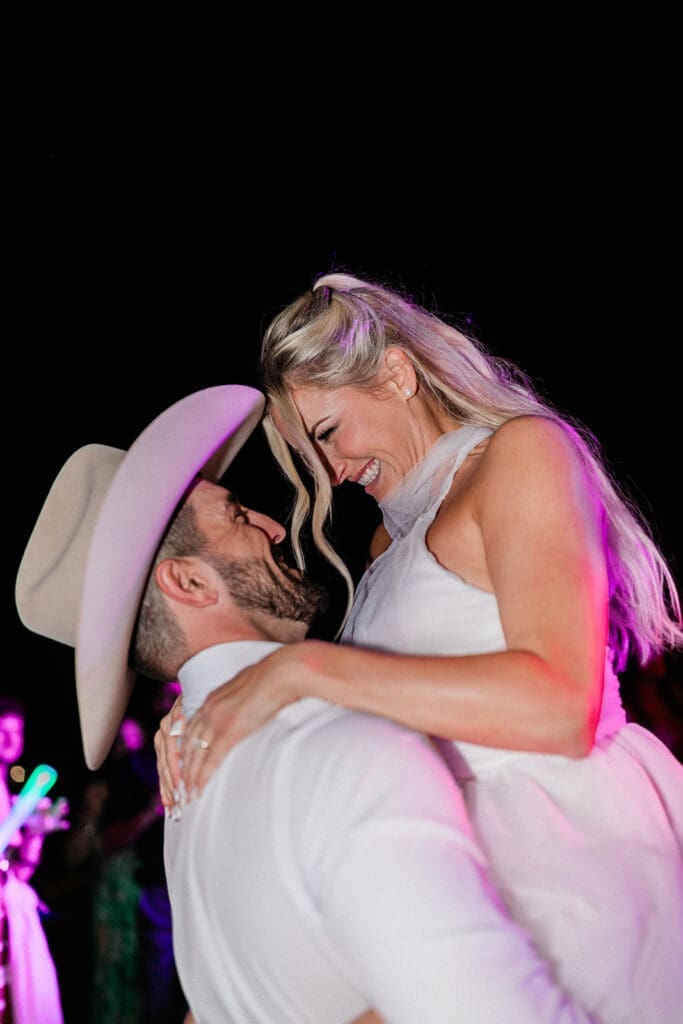 Tampa Bay Watch Wedding // Kaycee & Sammy -